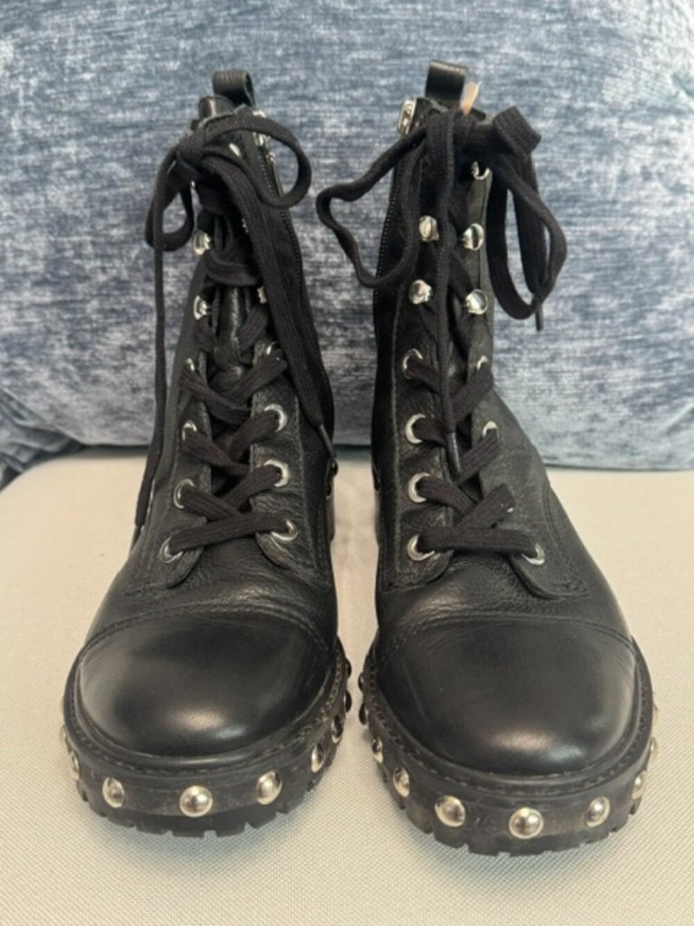 Schutz "Andra" sz 8 black leather combat boot